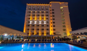 BEST WESTERN PLUS Khan Hotel, 1, karpaten.ro